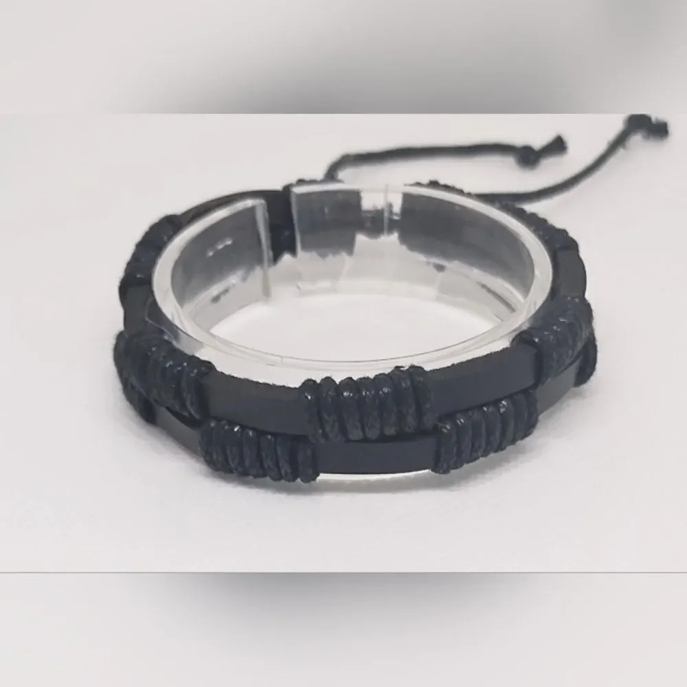 Men's bracelet leather layered black‎ new e11
